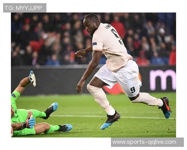 里切利正式租借巴甲维多利亚上赛季曾在西海岸效力